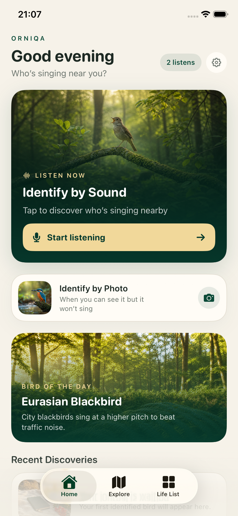 Orniqa home screen with sound and photo bird identification